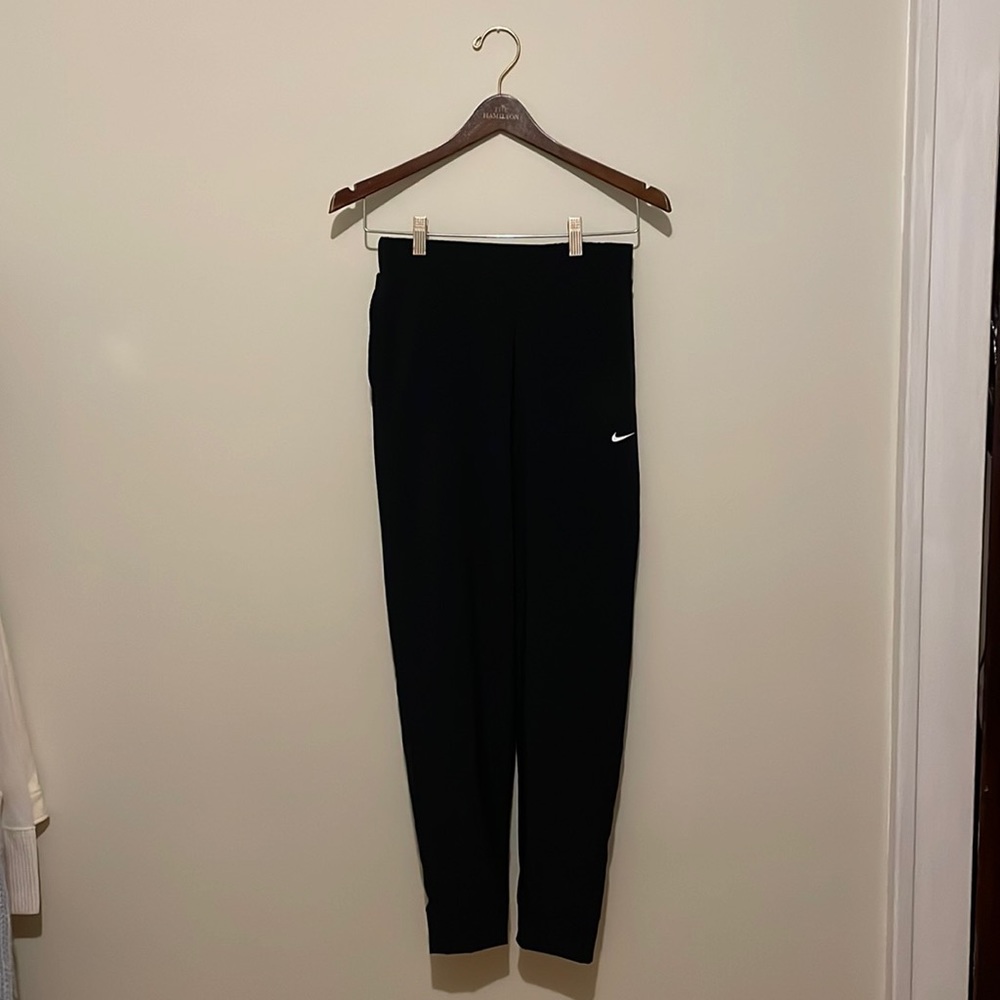 Nike Women’s Dri-Fit Pant